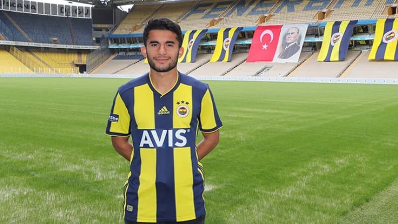 <p><b>MURAT SAĞLAM</b><br></p><p><br></p><p>Murat Sağlam da Frey gibi Rizespor'a önerilen bir başka isim. </p>