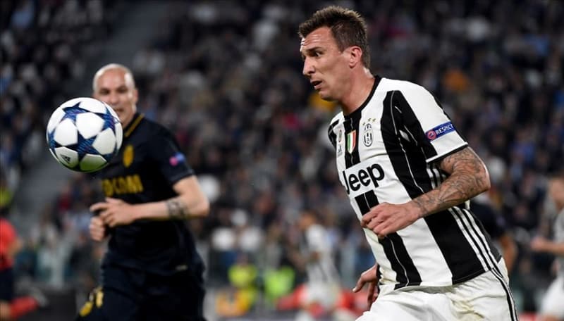 <p>Kanarya'nın gündeminde ise <b>Gameiro </b>ve <b>Mandzukic </b>var.</p>