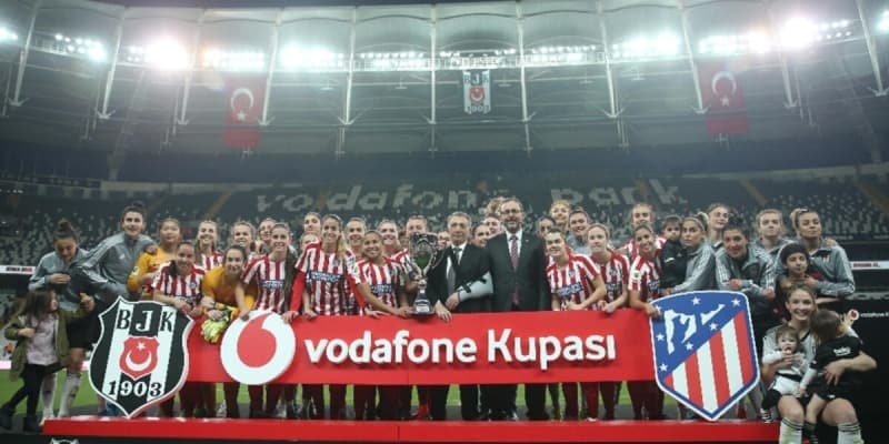 <p>Beşiktaş yönetimi Atletico Madrid ile iyi ilişkilere sahip. Transferi avantajına çevirmek istiyor. </p>
