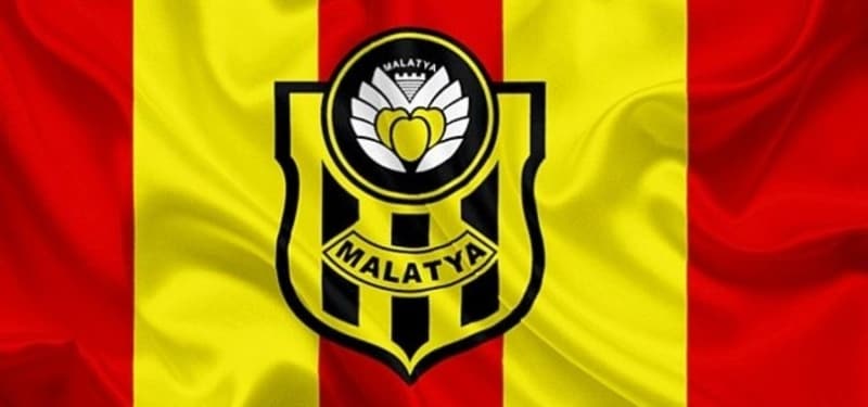 <p>Sparta Prag'ın 1.93'lük golcüsü bu sezon takımından ayrılma aşamasına geldi ve Süper Lig'de Yeni Malatyaspor ile adı anılıyor.<br></p>