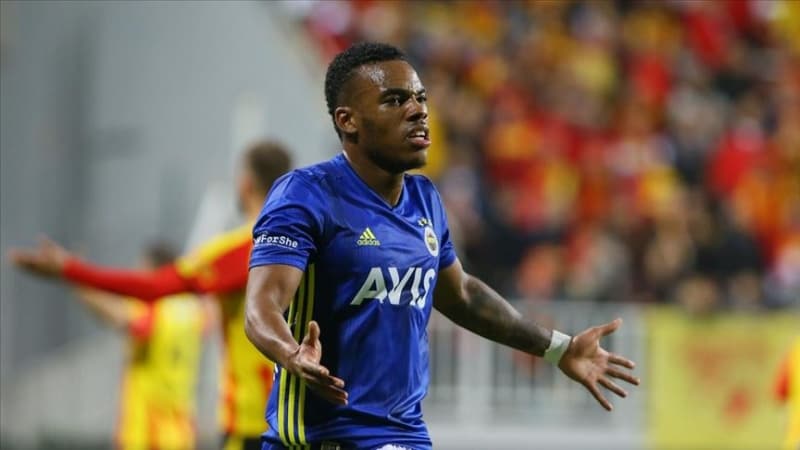 <p><b>Garry Rodrigues'</b>in de Olympiakos'a transferi için görüşmeler sürüyor.</p>