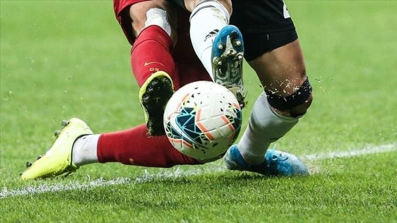 <p><b>'TÜRKİYE FUTBOL FEDERASYONU İLE YAYINCI KURULUŞ HALA ANLAŞAMADI'</b><br></p>