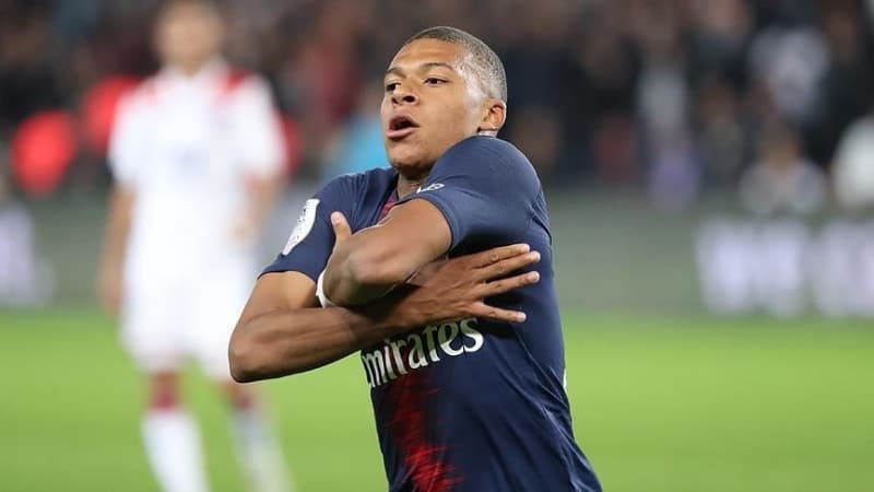 <p>4- Kylian Mbappe (PSG) 42 milyon dolar</p>