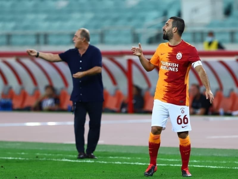 <p>Neftçi Bakü'nün tek sayısını ise 47. dakikada Mbodj attı.</p>
