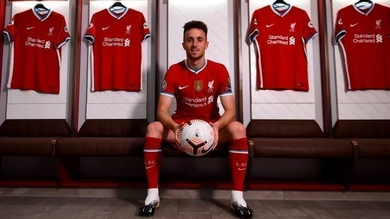 <p>DIOGO JOTA</p><p>Yeni Takımı: Liverpool</p><p>Eski Takımı: Wolverhampton</p>