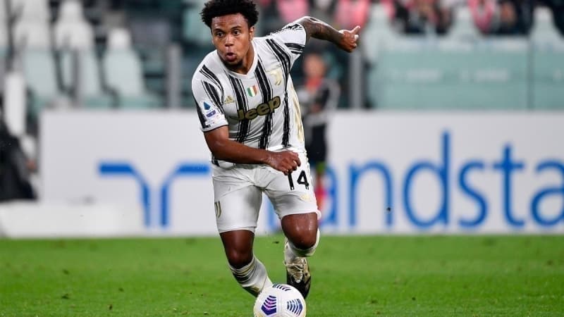 <p><strong>WESTON MCKENNIE</strong></p><p>Yeni Takımı: Juventus</p><p>Eski Takımı: Schalke 04</p>