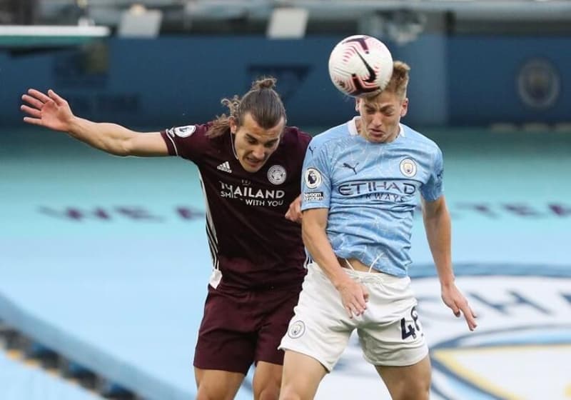 <p>Souness, 'City, şimdi de stopere Ruben Dias'i alıyor. Geçen sezon Liverpool'un 18 puan gerisinde kaldılar. Liverpool şimdi daha da güçlü. Aradaki farkı kapatmak istiyorlarsa bundan daha fazlasını yapmaları gerekiyor.' diye konuştu.</p>