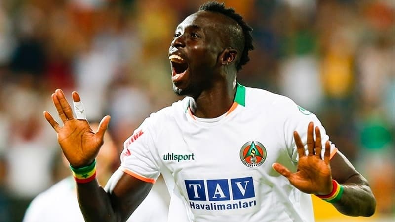 <p><b>Papiss Cisse</b></p>