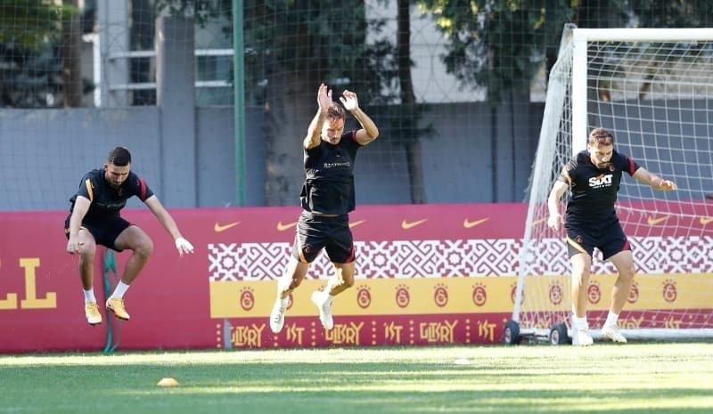 <p>Galatasaray'ın muhtemel 11'i şöyle:</p>