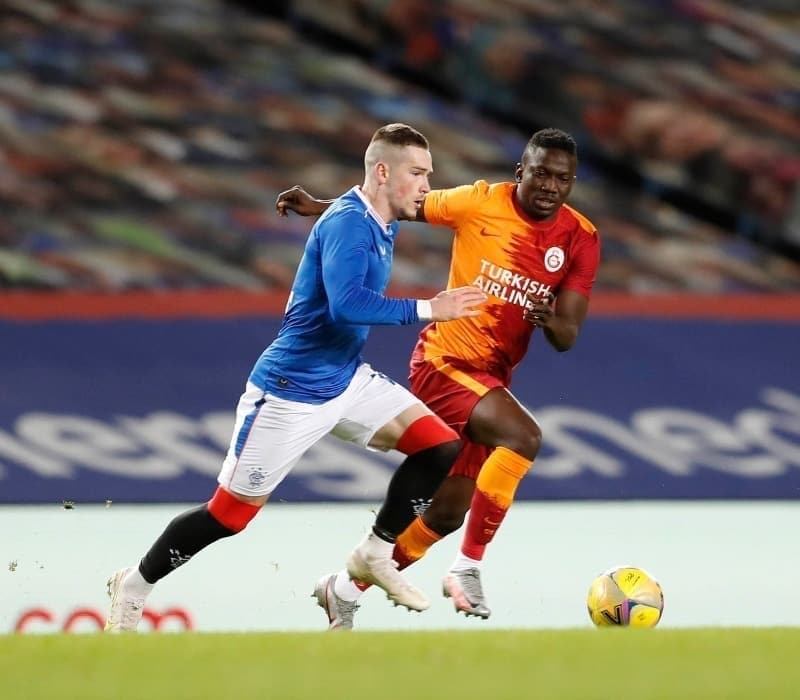 <p>İsimlerinin önünde 'yıldız' bulunan oyuncuların yerine Donk, Etebo, Oğulcan ve Diagne'nin ilk 11'e monte edilecek. </p>