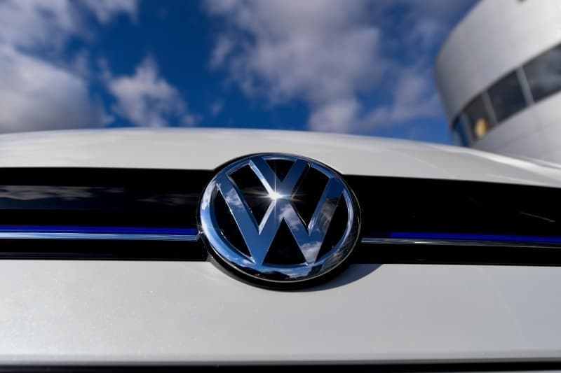 <p>Şerit değiştirirken verilen kısa sinyalin 3 kereden 4 kereye yükseltimi (Destekleyen Modüllerde)</p>