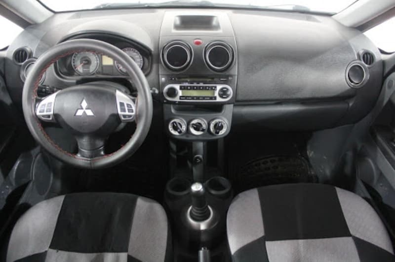 <p>Dış sıcaklık 3 derecenin altına inerse araç sesle uyarı verir.</p>