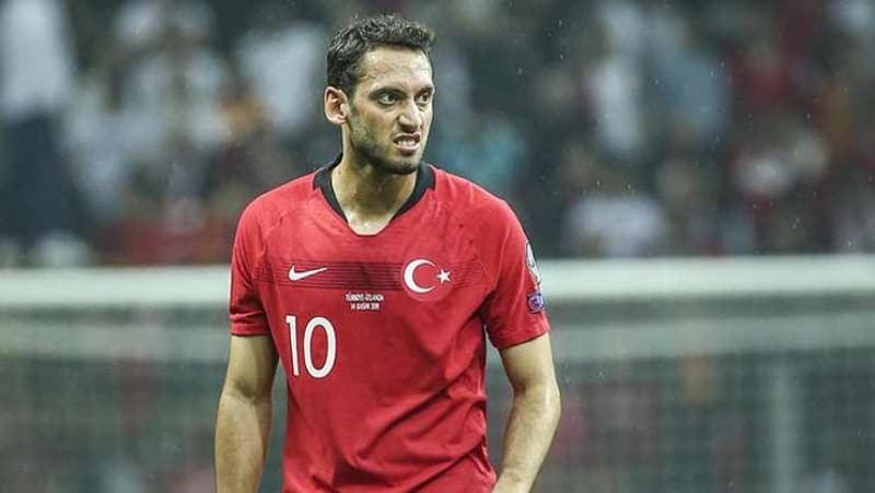 <p>Hakan Çalhanoğlu</p>