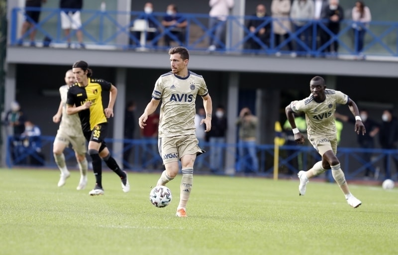 <p>76. dakikada Gustavo’nun pasnda topla buluan Cisse takmn 3-2 ne geiren gol att.</p>