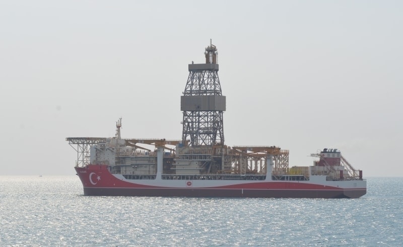 <b>KANUNİ SONDAJ GEMİSİ</b>