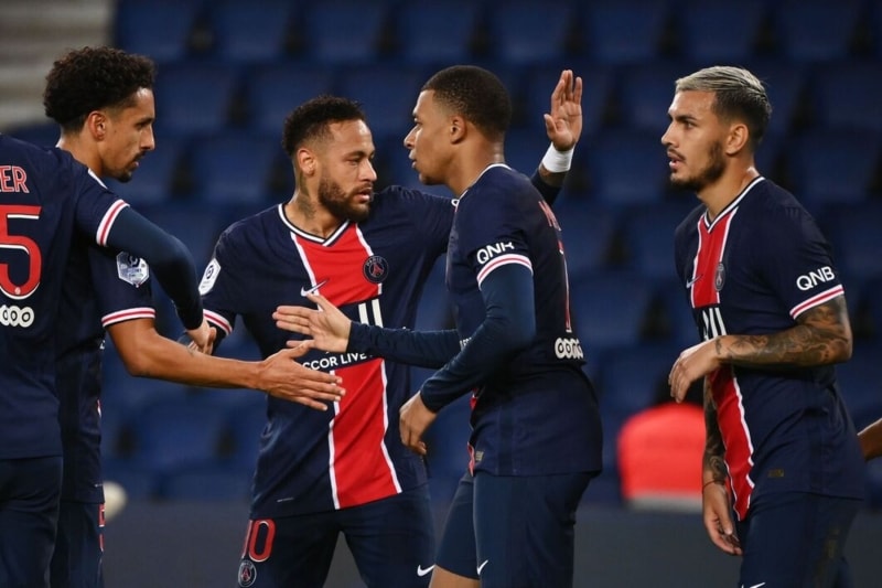 <strong>&nbsp;PARIS SAINT-GERMAIN -</strong> 888 Milyon Euro