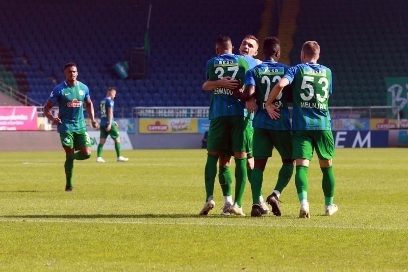 <p>Karlama, yeil-mavili ekibinin 5-3 stnl ile sona erdi.</p>