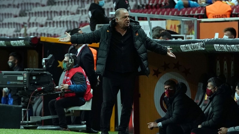 <p>Seri, Lemina ve Onyekuru'nun yerine Fatih Terim'in istedii isimlerin gelmemesi fitili ateledi.</p>