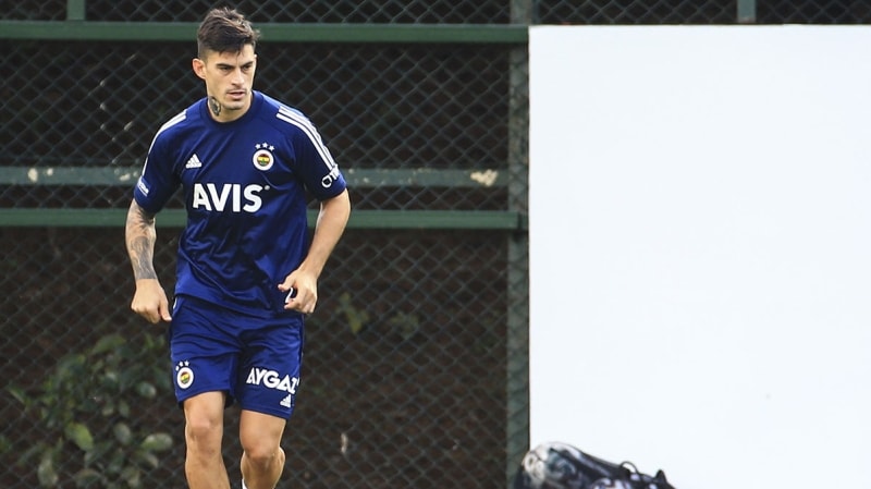 <p><b>Perotti </b>kısa bir süre takımla birlikte çalıştı. </p>