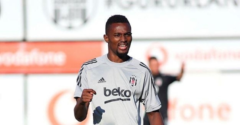 <p>Yeni tip koronavirs karantina sresi henz tamamlanmayan <b>Bernard Mensah</b> da Yukatel Denizlispor mcadelesinin kadrosunda yer alamayacak.</p>