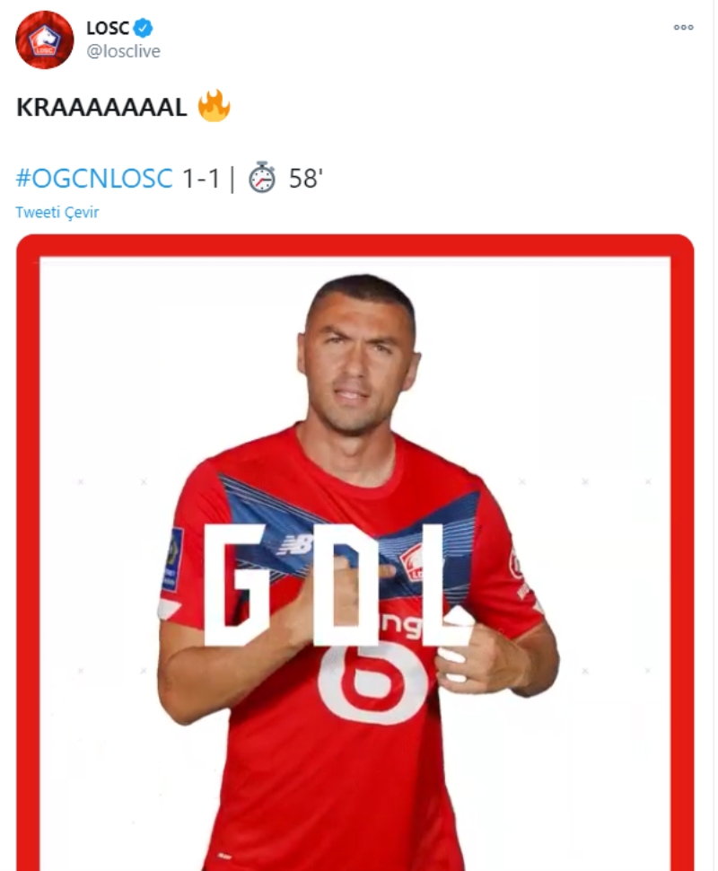 <p>Lille'nin Burak Yılmaz'ın golü sonrası paylaşımı</p>