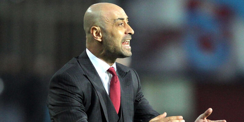 <p>Tolunay Kafkas</p>