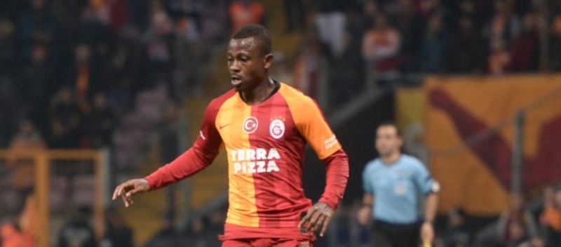 <p>Galatasaray iki oyuncunun transferinde de en ciddi aday olarak gsteriliyor.</p><p><br></p><p>Fanatik</p>