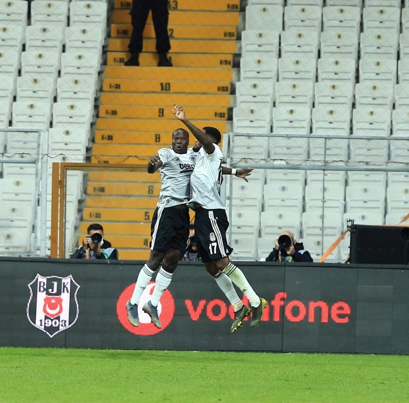 <p>Yeni Malatyaspor manda ilk 11’de yer alan Ouzhan zyakup, 4 karlama sonra bu ans yakalad.</p>