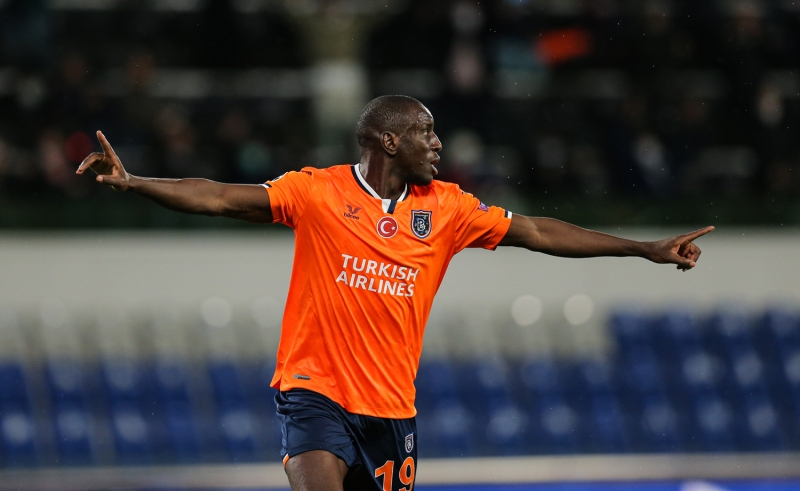 <p>te yandan Ba, att bu golle ampiyonlar Ligi tarihinde Didier Drogba'nn ardndan gol atan en yal ikinci Afrikal oyuncu oldu. 35 yandaki futbolcu, bu klasmanda 36 yandaki Drogba'nn ardndan ikinci sraya geti.</p>