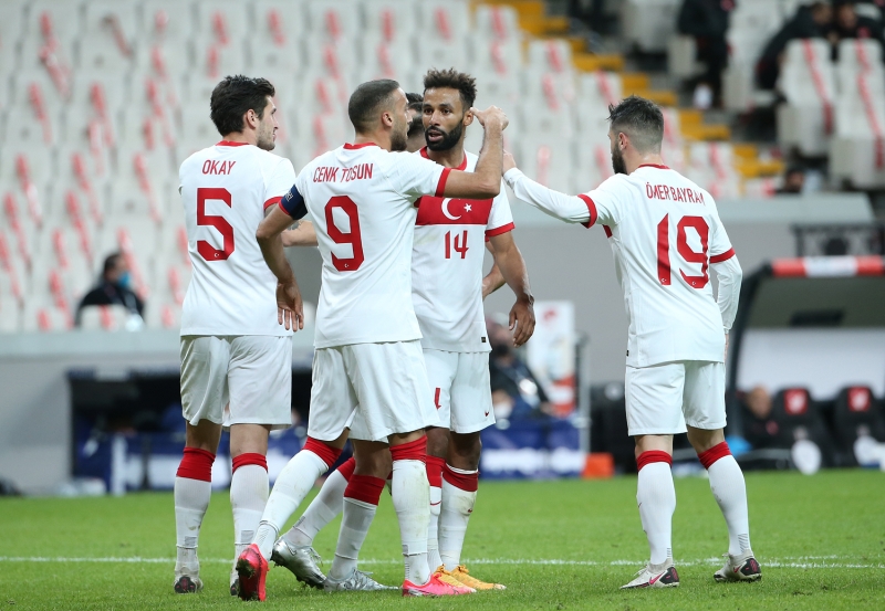 <p>Ma��n en �ok konu�ulan isimlerinden biri ise Fenerbah�e'nin milli futbolcusu Caner Erkin oldu.</p>
