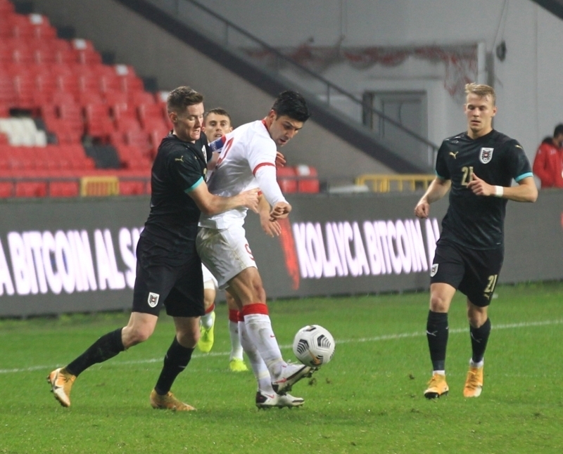 <p>Avusturya'nın gollerini 36. dakikada K. Arase ve 90. dakikada Wolf attı.</p>