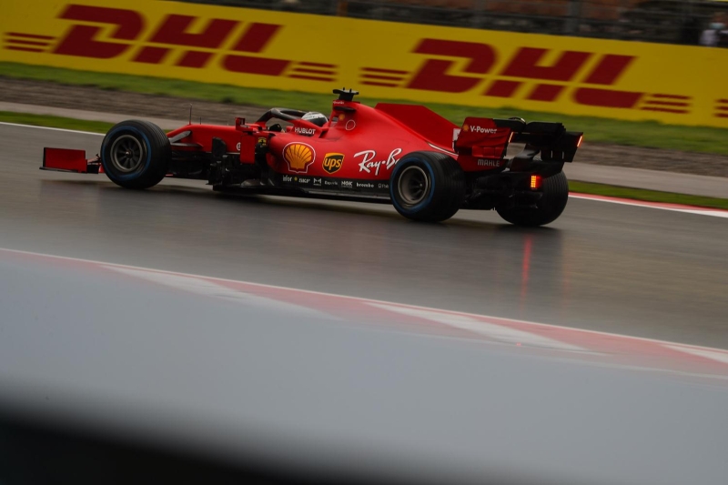 <p>Formula 1 Türkiye GP'de bugün saat 15.00'te sıralama turları koşulacakken, yarın saat 13.10'da ise yarış start alacak.</p>