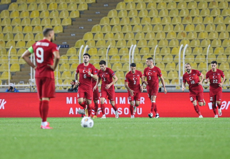 <p><b>KURA EKMNDE 2. TORBADAYIZ</b></p><p><br></p><p>2. torbada A Milli Takmmz ile birlikte toplam 8 takmn yeri netleti.</p>