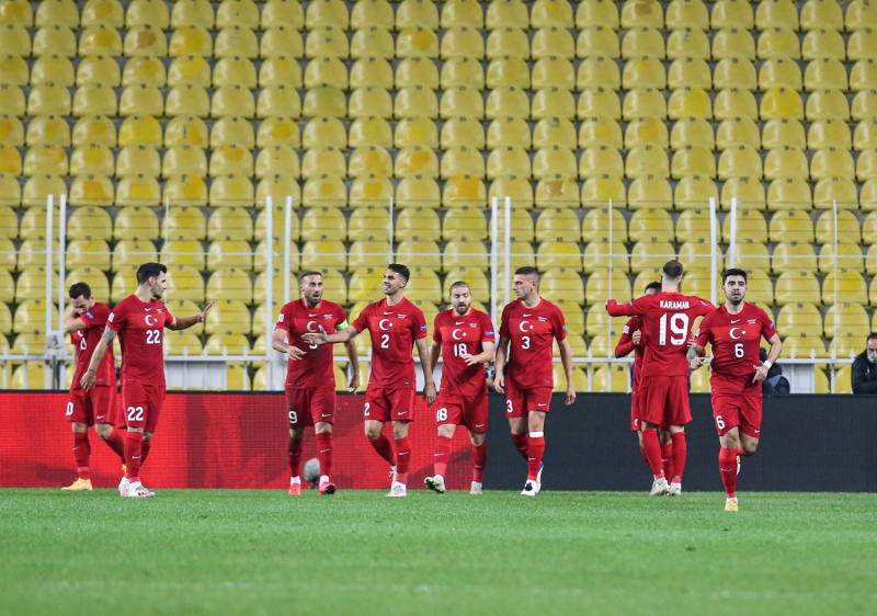 <p><b>PLAY-OFF MALARI OYNANACAK</b></p><p><br></p><p>Gruplar 2. srada bitiren 10 takm ile birlikte Uluslar Ligi'nden gelecek 2 takm daha play-off malar oynayacak ve buradan 3 takm daha Dnya Kupas bileti alacak.</p>