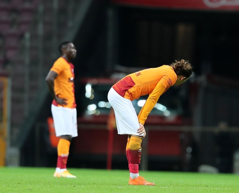 <p>Korku dağları bekler.'</p>