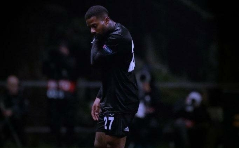 Galatasaray'a hazrlanmak iin bir haftamz var. ok byk bir ma ve dier malarla kyaslayamazsnz. Takm olarak hepimiz hazrz. Byk malar oynamay seviyoruz. Trkiye kariyerimde henz Galatasaray deplasmannda kazanmadm ve ben de bu ilki yaamak istiyorum. 