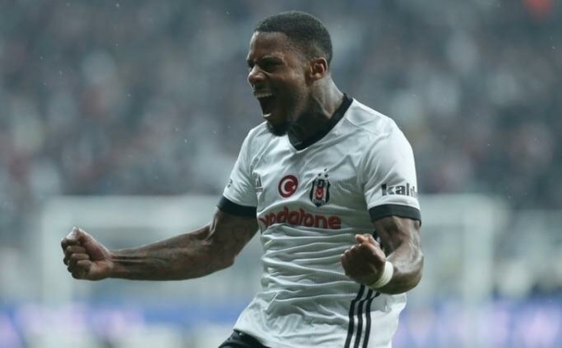 ampiyonluk yarnda her ey mmkn. u an Baakehir lider, iki hafta nce Trabzonspor ve Sivasspor zirvedeydi. 3 ma kazanrsak, zirveye kacaz demek kolay deil. Bu hafta Trabzonspor da Baakehir ile oynayacak. 3 hafta sonra ligde bambaka bir tablo ortaya kabilir. ncelikle kendi malarmz kazanmalyz. Sonrasna bakacaz.