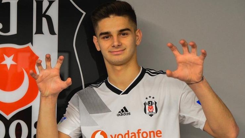 <p>Hasic'in yeniden izolasyona alınmasıyla takımdaki eksik futbolcu sayısı 5'e çıktı.</p>