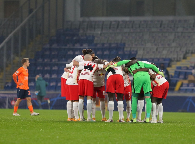 <p>Fatih Terim Stadı'nda oynanan ve büyük bir heyecana sahne olan mücadeleyi RB Leipzig 4-3 kazanırken, İrfan Can Kahveci'nin bireysel şovu yaşandı.</p>