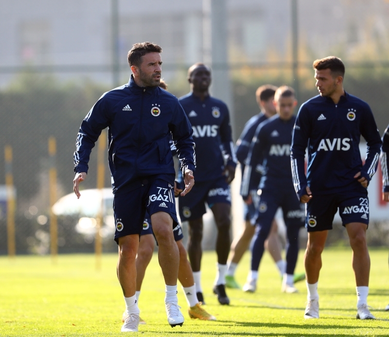 <p>Karambol futbolu yerine olgun ataklarla gol aranacak. </p>