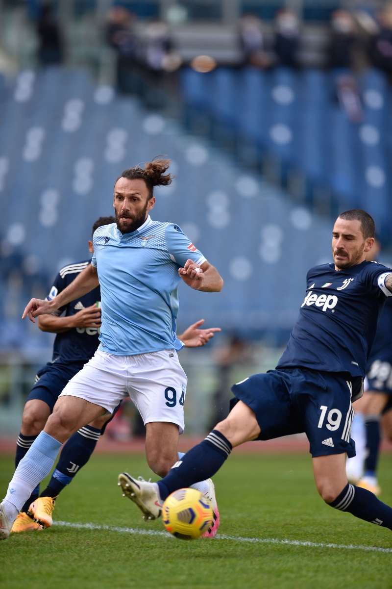 <p><b>SENE SONUNA KADAR OYNAMASI ZOR </b></p>