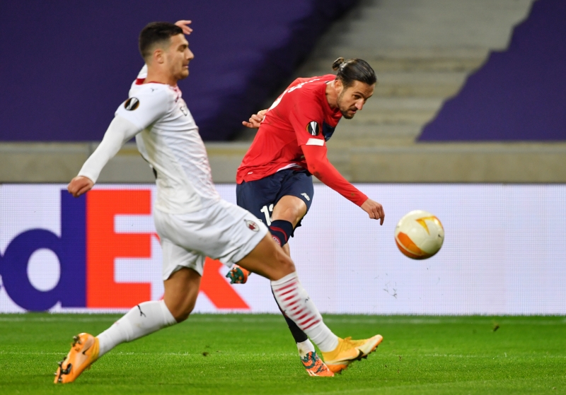 <p>Lille'de Burak Ylmaz 17 mata 8 gol ve 4 asist, Yusuf Yazc ise 19 mata 10 gol, 3 asistlik performanslaryla gz kamatryor.</p>