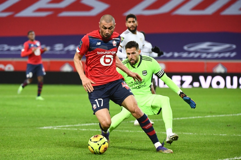 <p>Takmn 200 milyon euro'ya yaklaan ve denmemi kredi borcu bu toplantnn ana konusu oldu. Ayrca, bu borlarn denmemesi nedeniyle gerekleebilecek ynetim deiiklii gndeme geldi.</p>