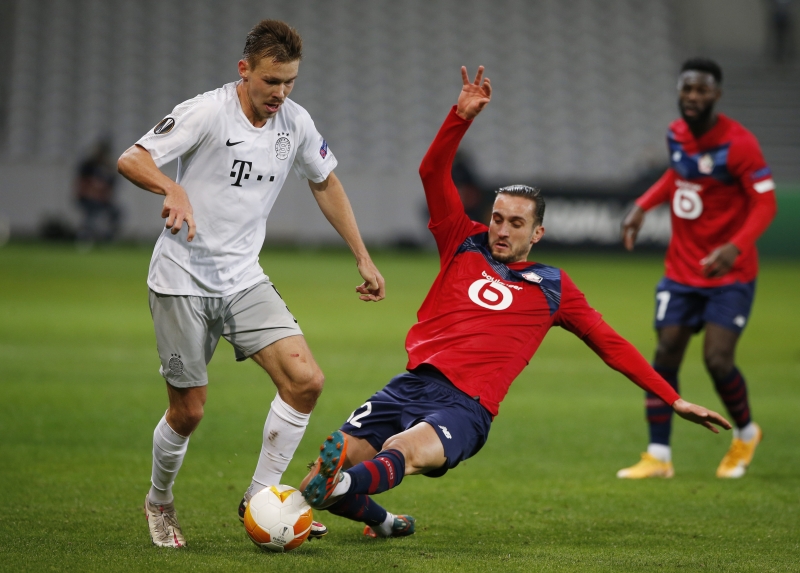 <p><b>Canal Plus'un haberine gre;</b> Lille Kulb Bakan ve ounluk hisselerin sahibi Gerard Lopez, ana kredi salayc Elliott Management ile bir araya geldi ve kulbn ekonomik darboazn grt.</p>