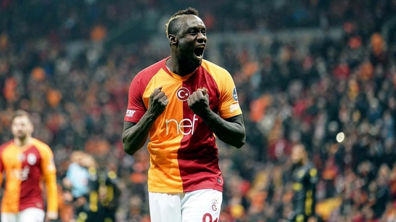 <p>Tecrübeli teknik adamın gol yollarındaki tercihi ise Mbaye Diagne olacak.</p>