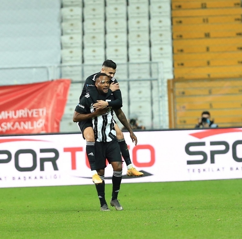 <p>Siyah beyazllar gelecek hafta ligde Kayserispor ile deplasmanda karlaacak.</p>