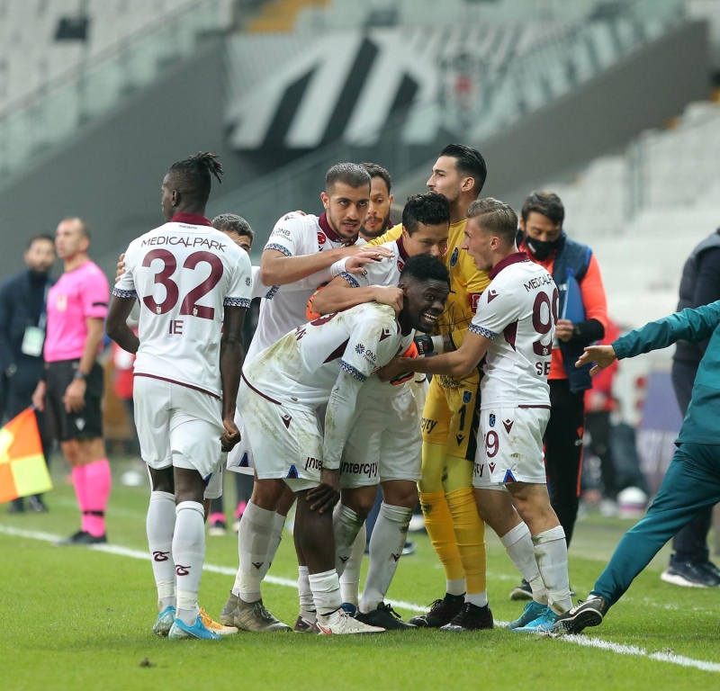 <p>Bordo-mavililer gelecek hafta evinde Göztepe'yi konuk ederken, Fatih Karagümrük deplasmanda Fraport TAV Antalyaspor ile karşı karşıya gelecek. </p>