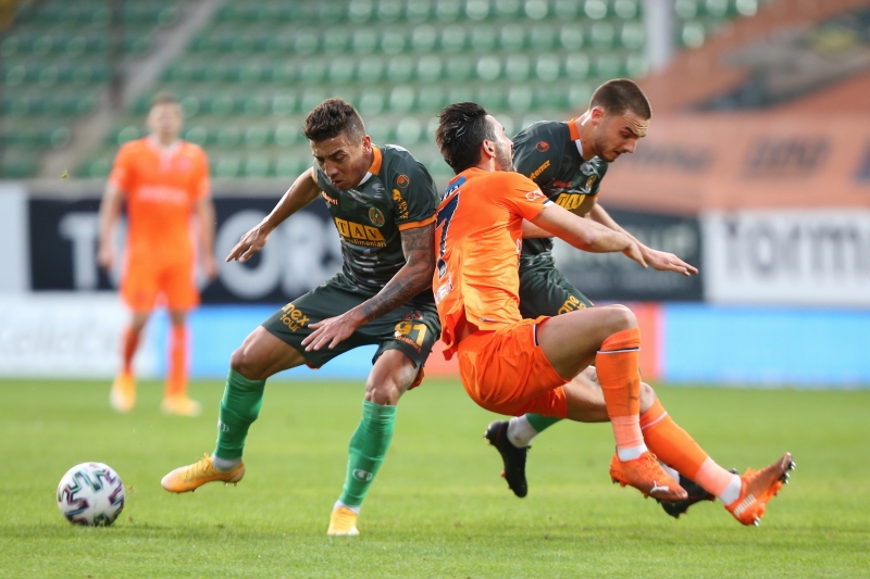 <p>Taylan'ın paylaşımı Galatasaray taraftarlarını heyecanlandırdı.</p>