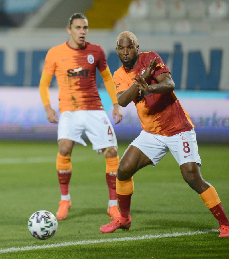 <p>Babel bu s�re i�inde 2 gol, 2 asistlik performans sergiledi.</p><p><br></p><p>Ak�am&nbsp;</p>