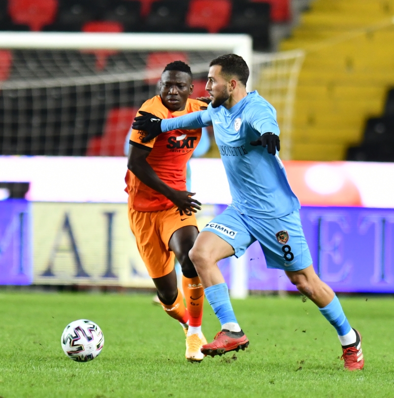 <p>Fatih Terim'in maç sonu yayıncı kuruluşa açıklamaları şu şekilde: </p>